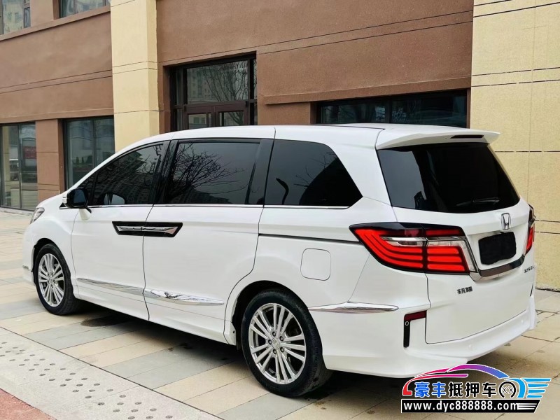 16年本田艾力绅轿车抵押车出售