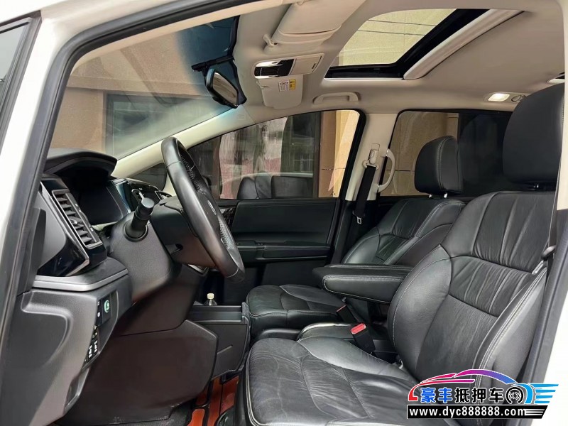 16年本田艾力绅轿车抵押车出售