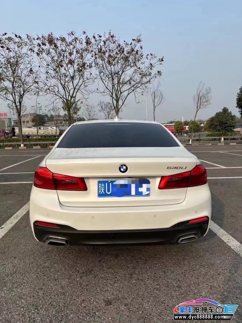 18年宝马5系轿车抵押车出售