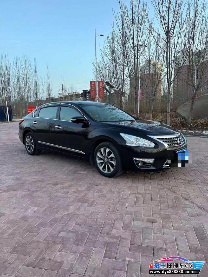 15年日产天籁轿车抵押车出售