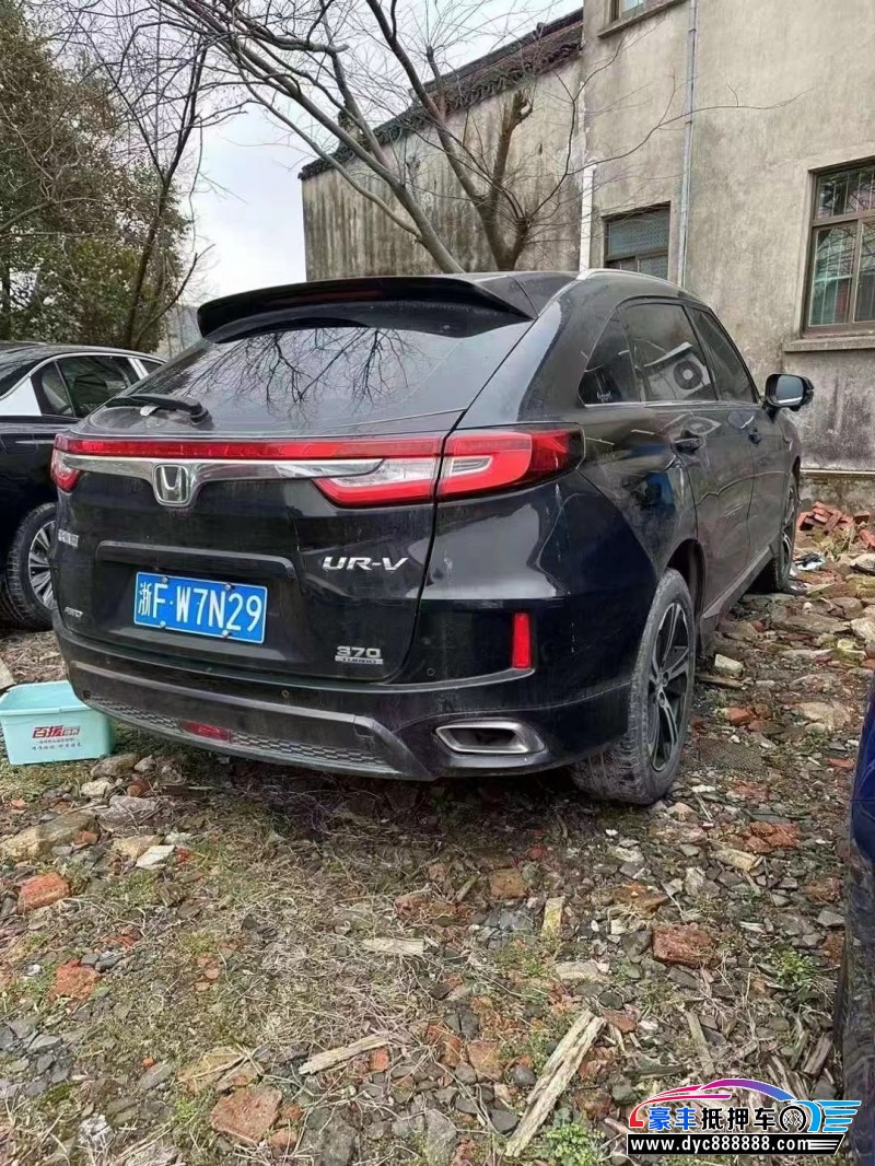 17年本田UR-VMPV抵押车出售