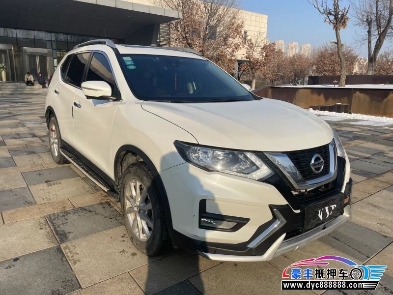 19年丰田塞纳轿车抵押车出售