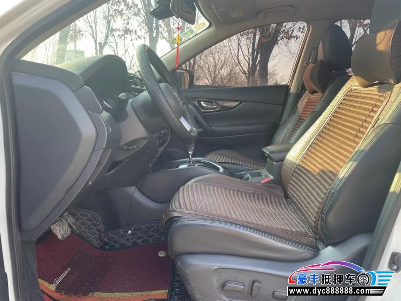 19年丰田塞纳轿车抵押车出售