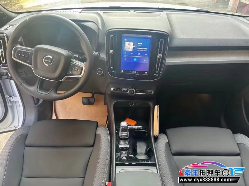 23年沃尔沃XC40SUV抵押车出售