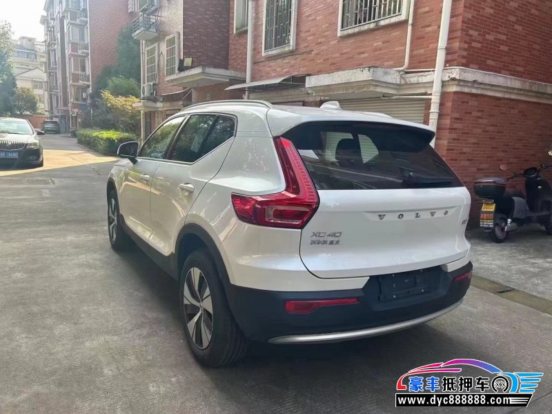 23年沃尔沃XC40SUV抵押车出售