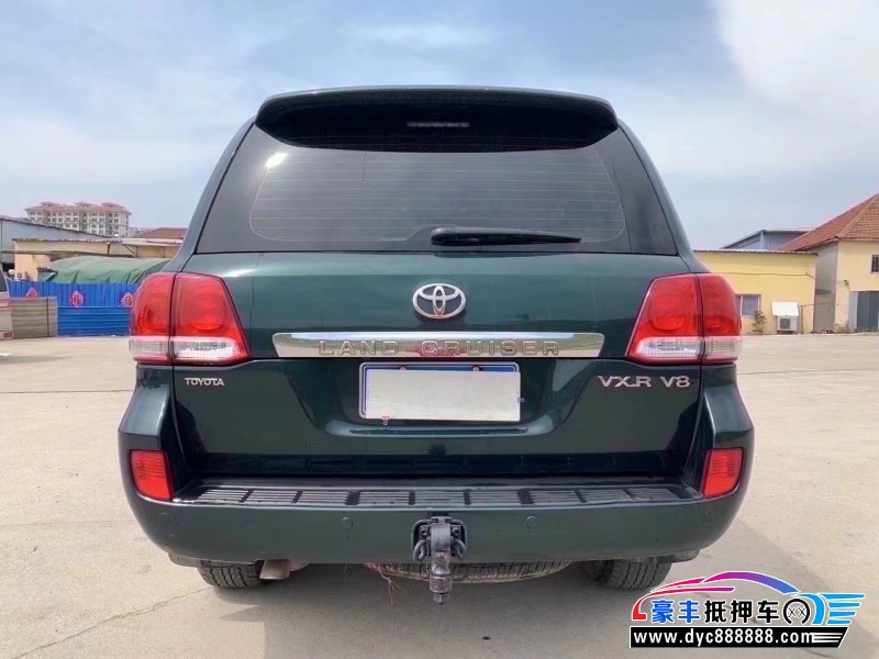 10年丰田兰德酷路泽轿车抵押车出售