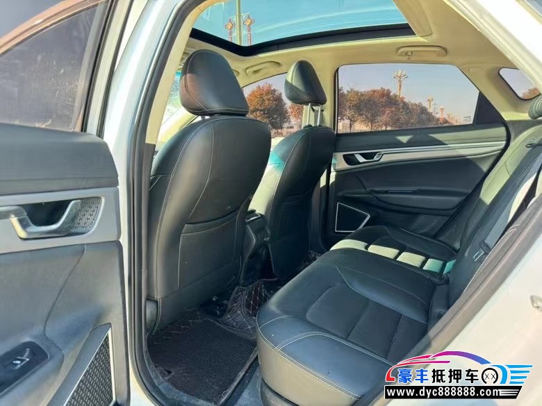 18年吉利帝豪轿车抵押车出售