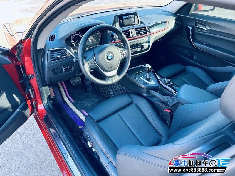 20年宝马2系轿车抵押车出售