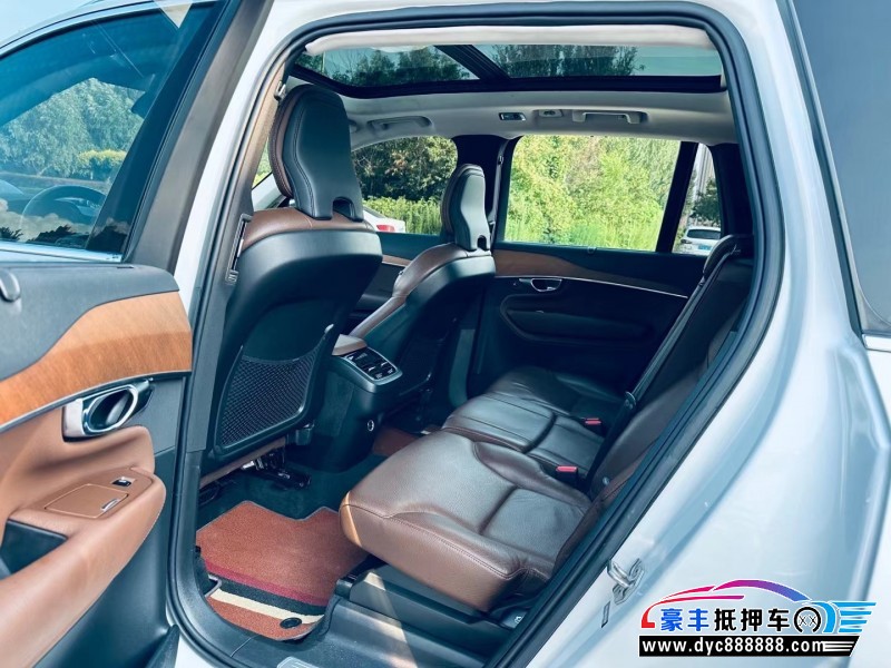 19年沃尔沃XC90轿车抵押车出售