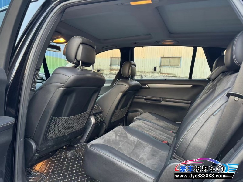 15年奔驰R轿车抵押车出售