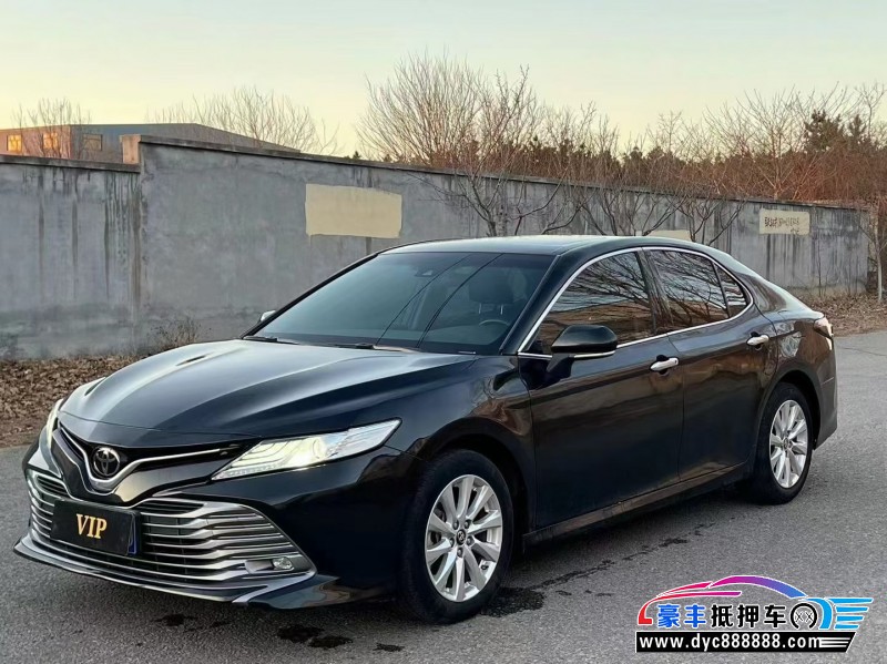 20年丰田凯美瑞轿车抵押车出售