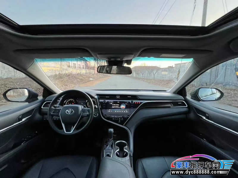 20年丰田凯美瑞轿车抵押车出售