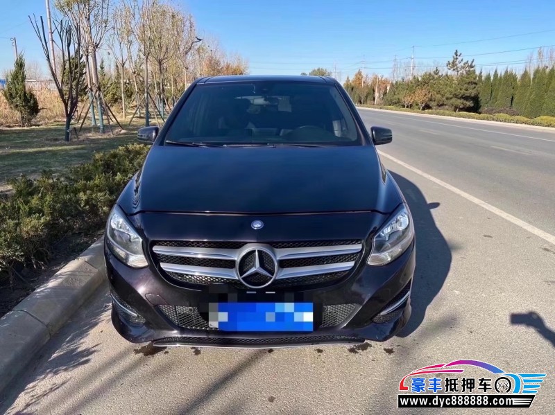 15年奔驰B轿车抵押车出售