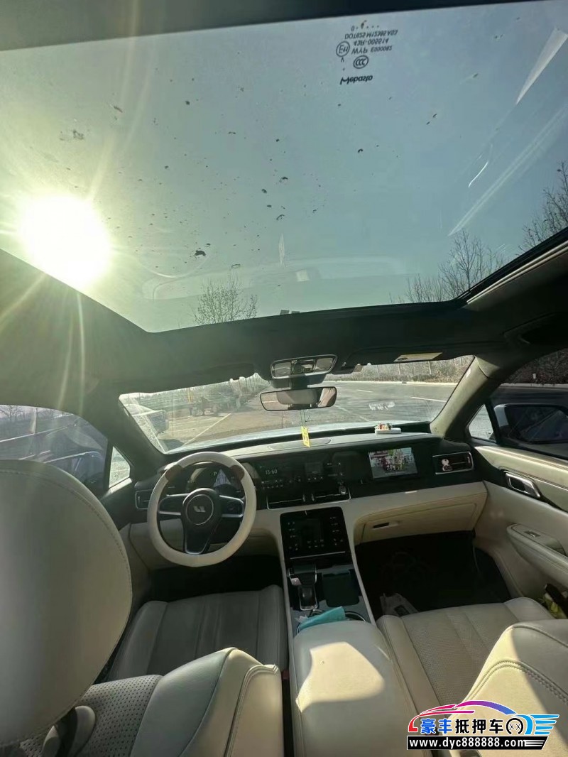 20年理想ONE轿车抵押车出售