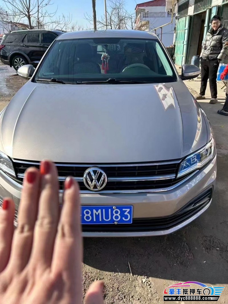 18年大众宝来轿车抵押车出售