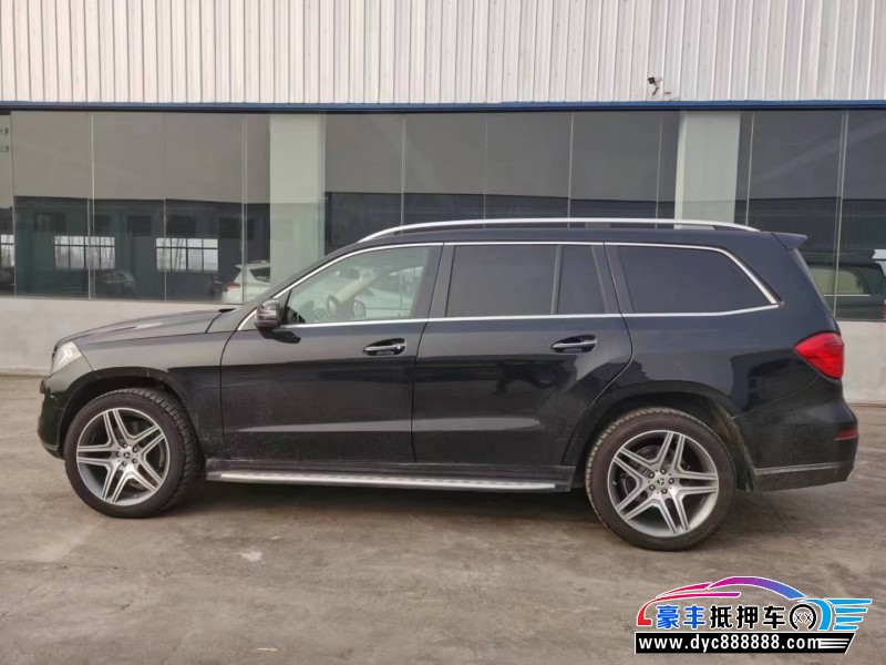 13年奔驰GLSUV抵押车出售