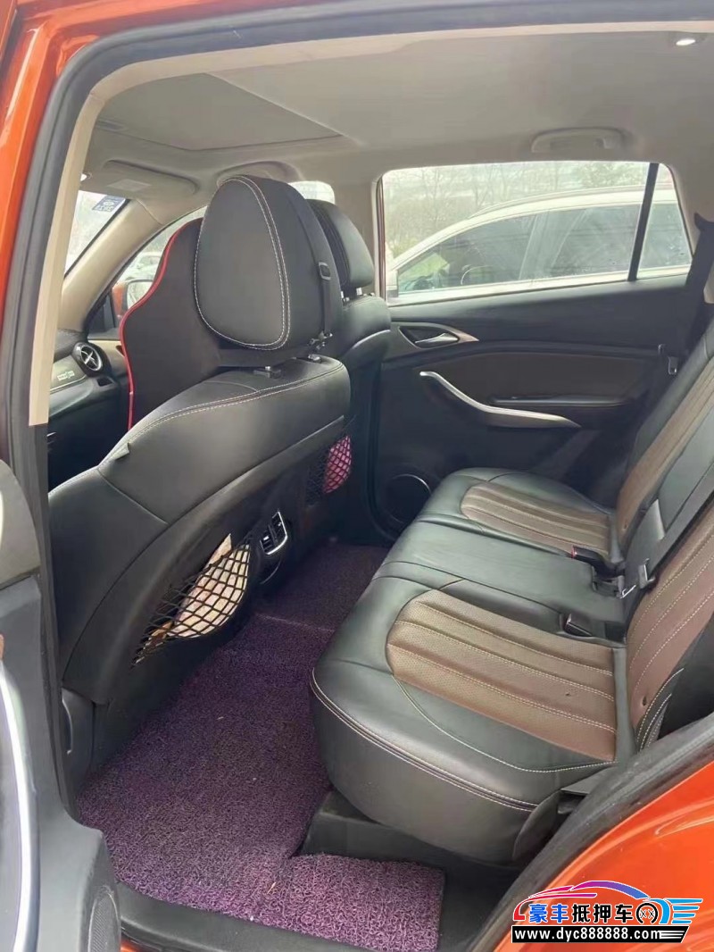 17年比亚迪宋轿车抵押车出售