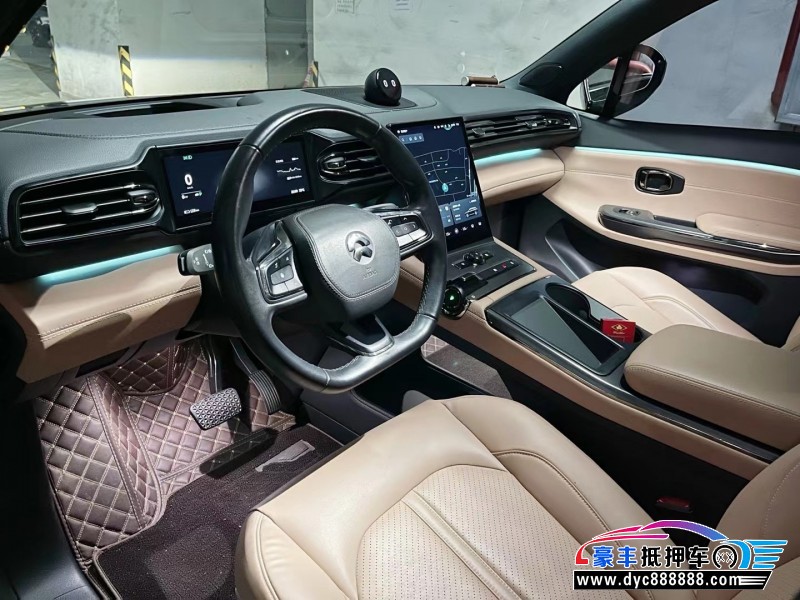 22年蔚来ES6轿车抵押车出售