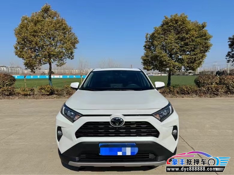 22年丰田RAV4轿车抵押车出售