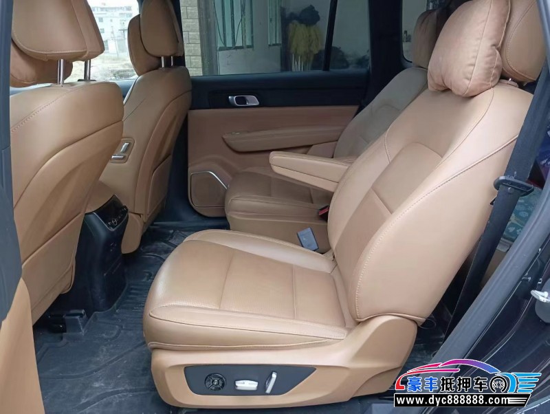 22年理想ONE轿车抵押车出售