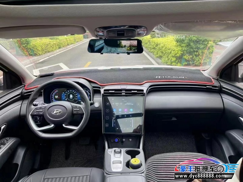 22年现代途胜轿车抵押车出售