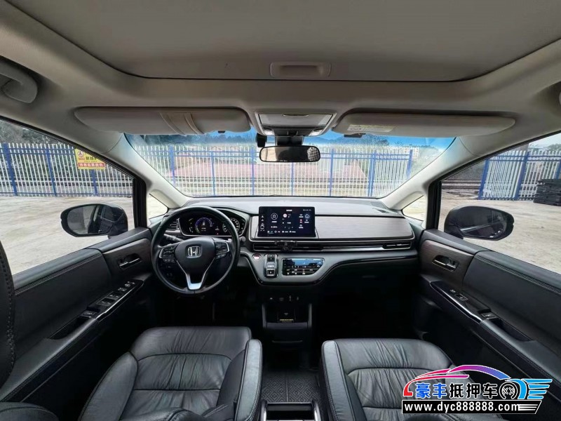 22年本田奥德赛轿车抵押车出售