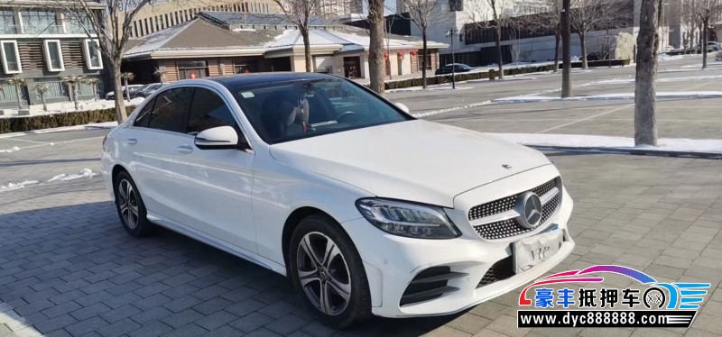 21年奔驰C轿车抵押车出售