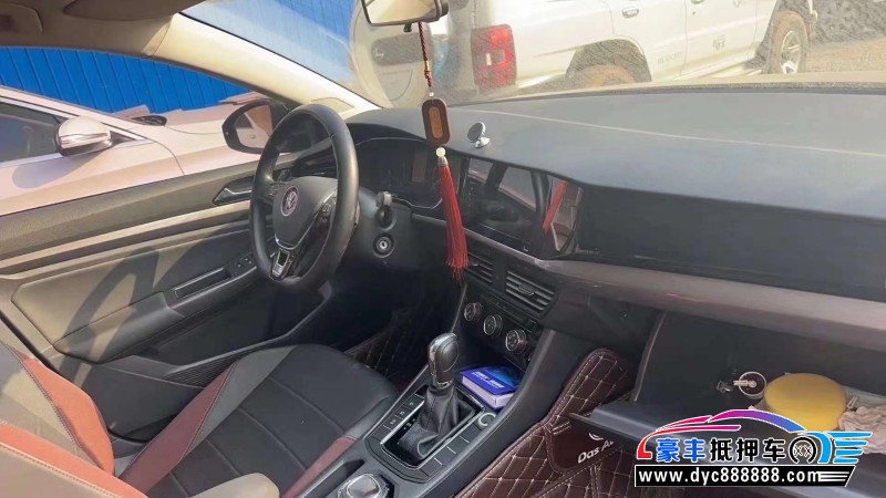 21年大众宝来轿车抵押车出售