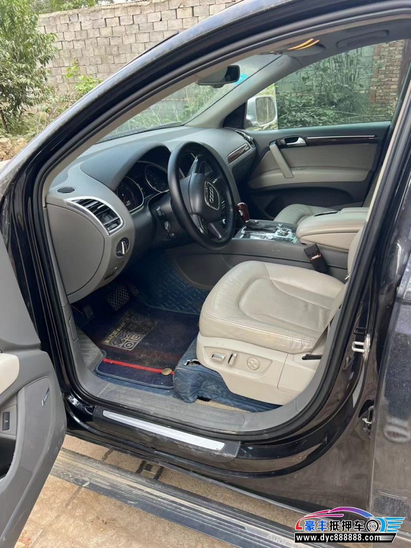 11年奥迪Q7SUV抵押车出售