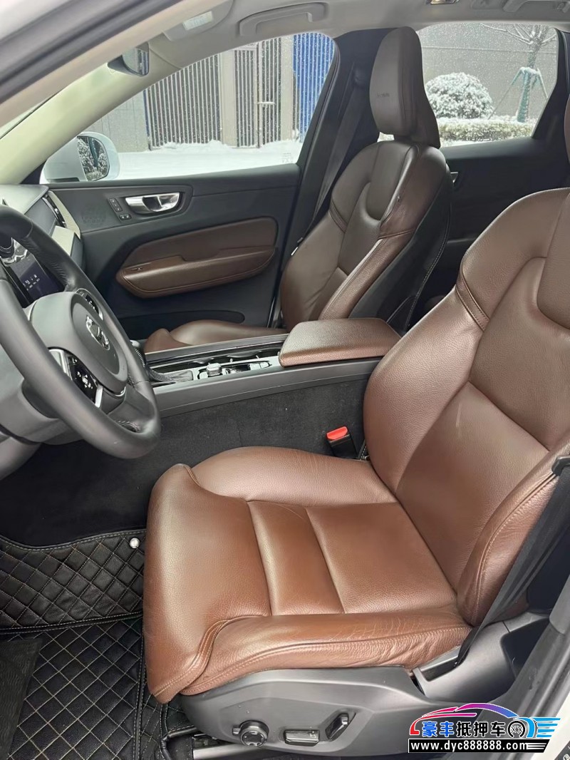 20年沃尔沃XC60轿车抵押车出售
