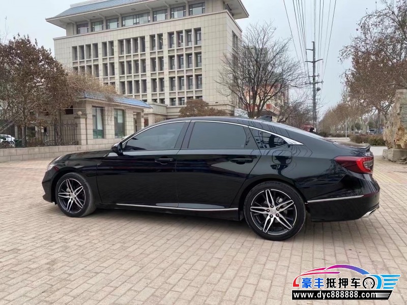 22年本田雅阁轿车抵押车出售