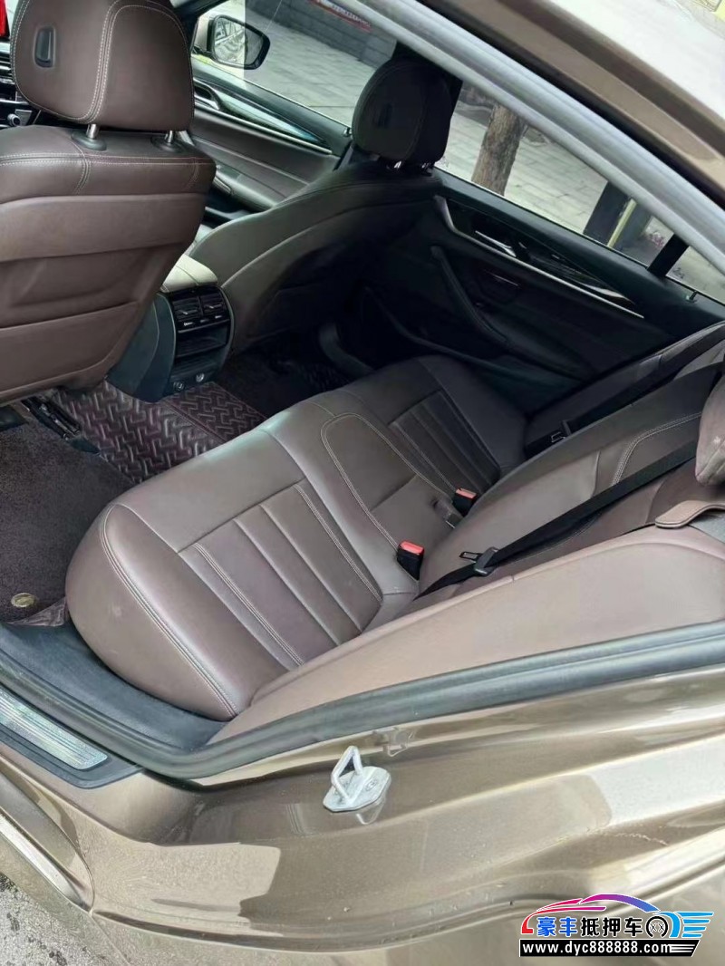 18年宝马5系轿车抵押车出售