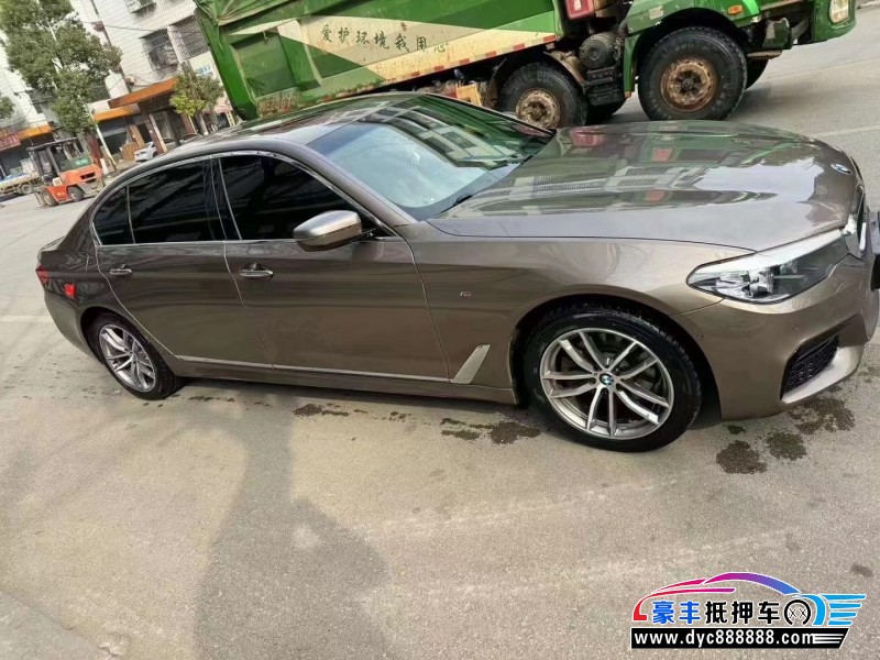 18年宝马5系轿车抵押车出售
