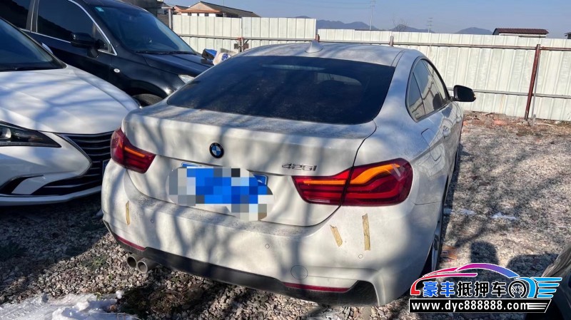 19年宝马4系轿车抵押车出售