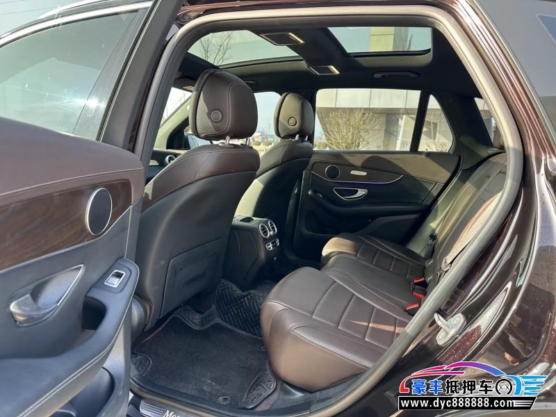 21年奔驰GLCSUV抵押车出售