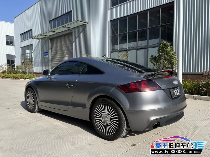 13年奥迪TT轿车抵押车出售