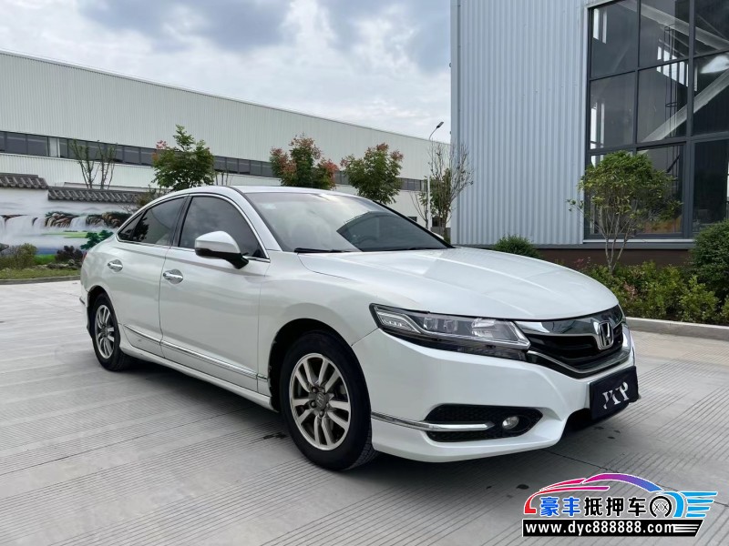 16年本田思铂睿轿车抵押车出售