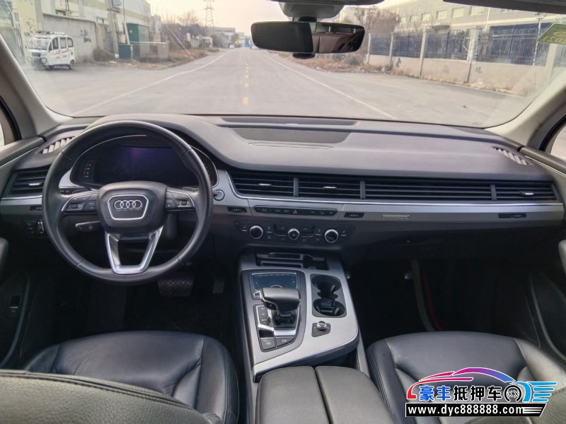 19年奥迪Q7SUV抵押车出售