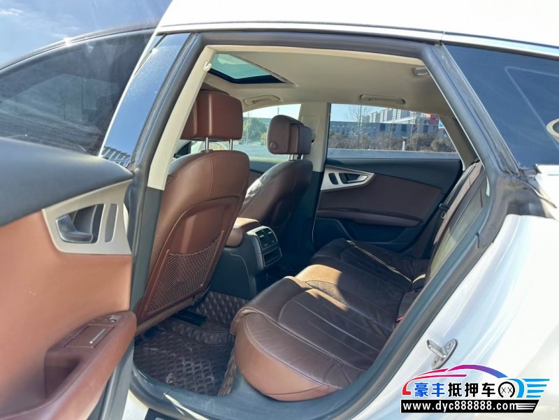 16年奥迪A7轿车抵押车出售