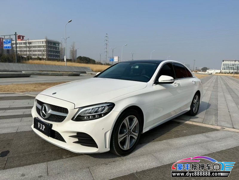 20年奔驰C轿车抵押车出售