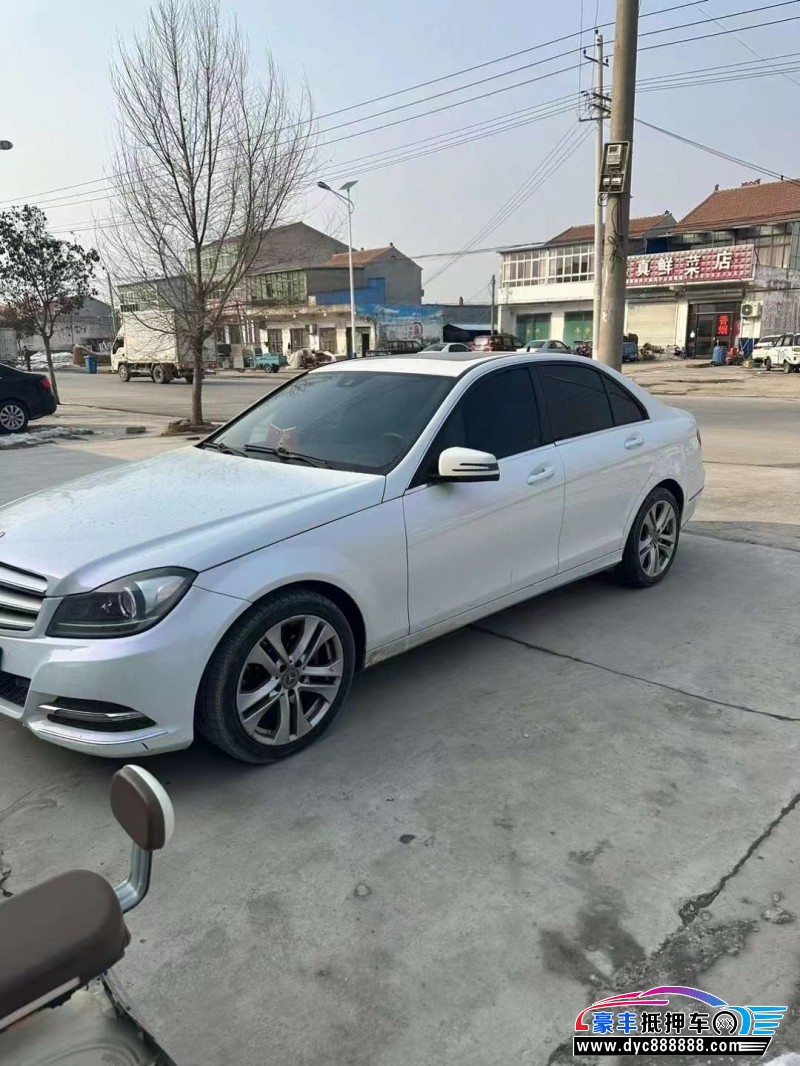 12年奔驰C轿车抵押车出售