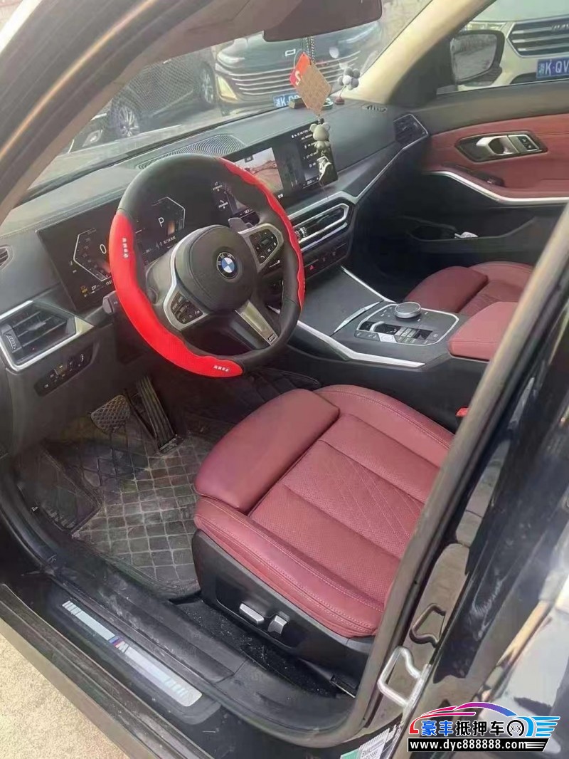 23年宝马3系轿车抵押车出售