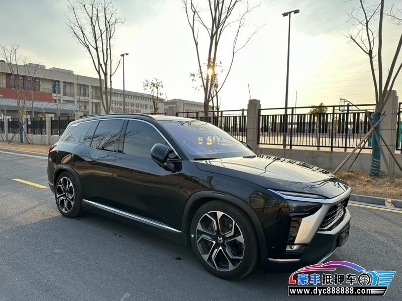 22年蔚来ES8轿车抵押车出售