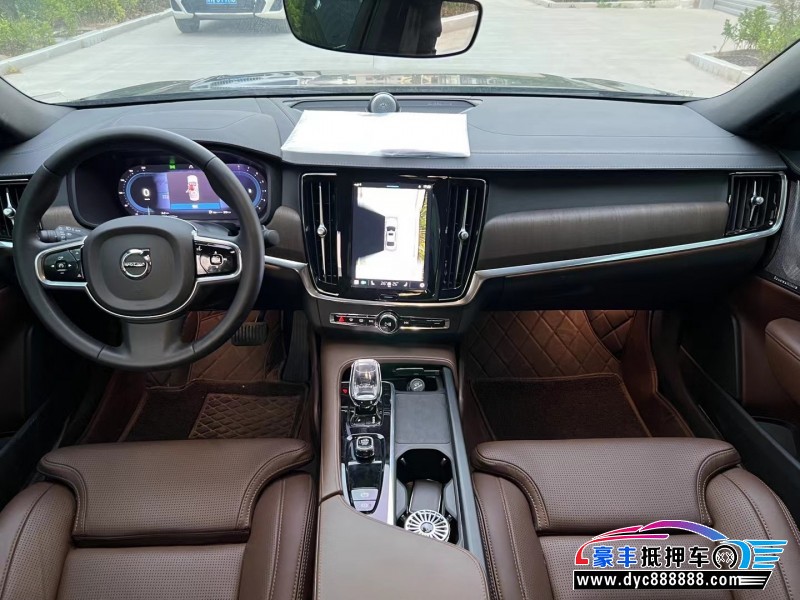 22年沃尔沃S90轿车抵押车出售