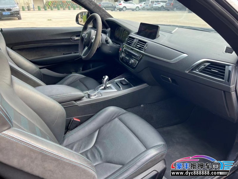 20年宝马M2轿车抵押车出售