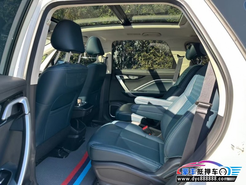 22年吉利嘉际轿车抵押车出售