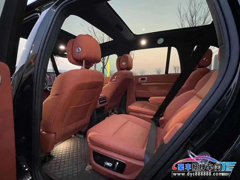 23年理想L8轿车抵押车出售