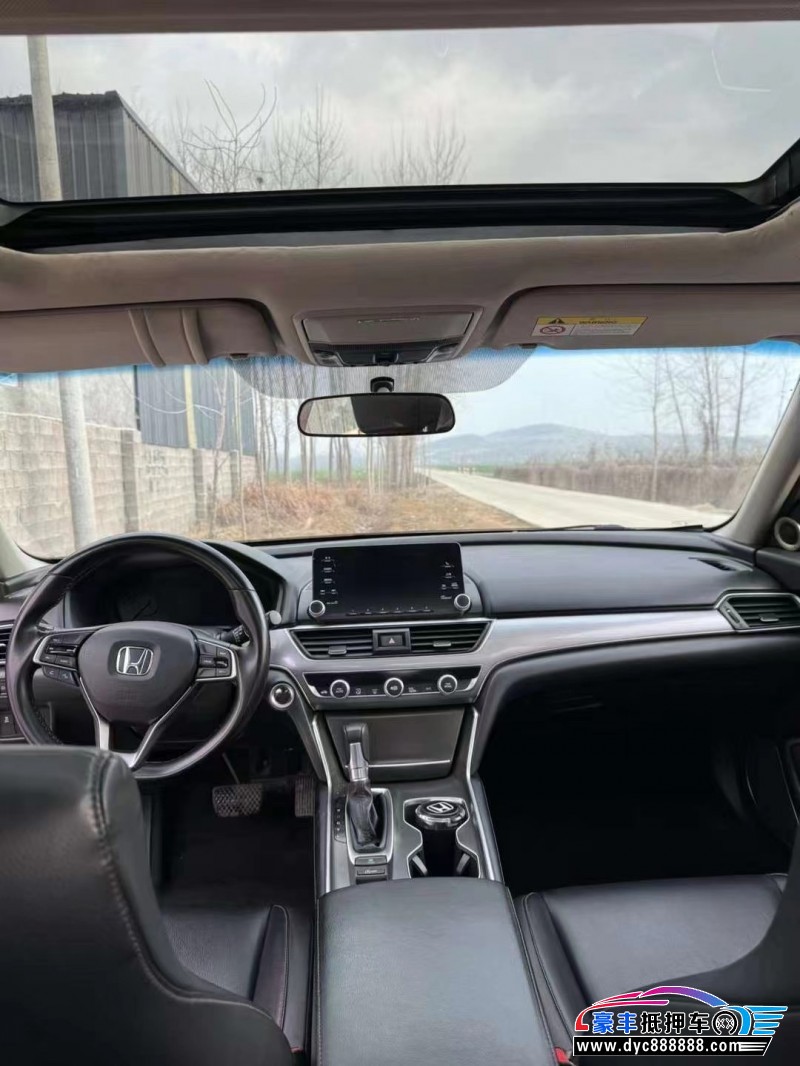 19年本田雅阁轿车抵押车出售