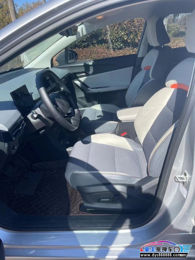 24年名爵MG4轿车抵押车出售