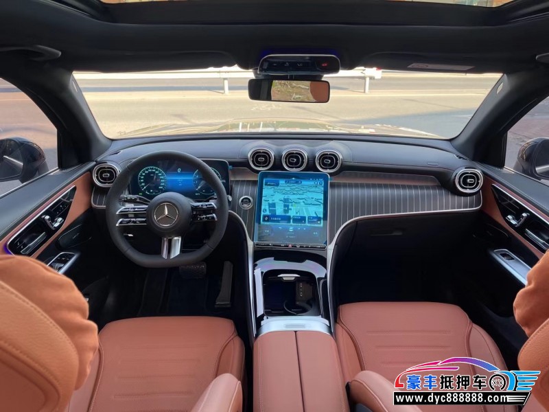 23年奔驰GLCSUV抵押车出售